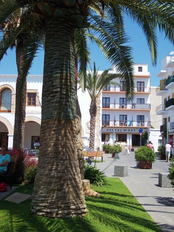 Hostal Rey Santa Eulària des Riu Exterior foto